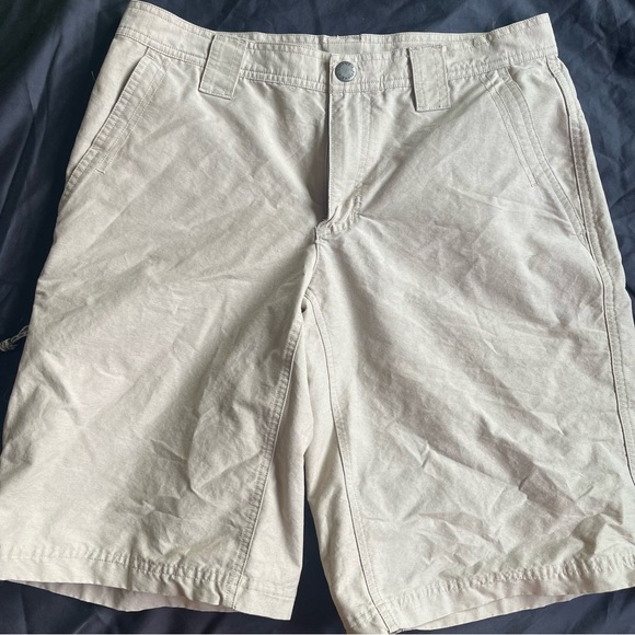 Mens Columbia Hiking Shorts - Picture 1 of 7